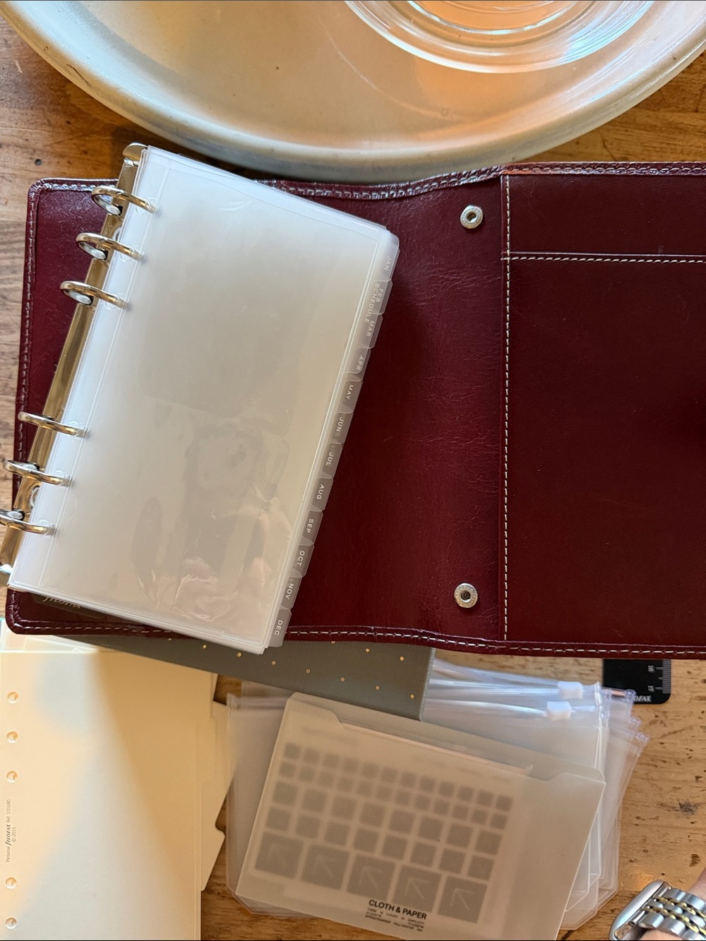 Filofax Burgundy Modular Rings Personal Size (Accessories Included) - Picture 6 of 7